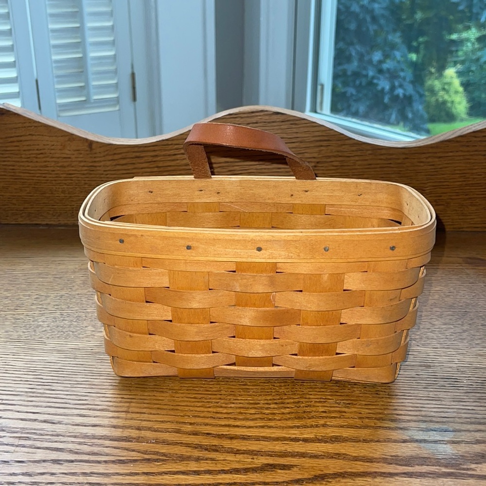 Longaberger Medium Key Basket